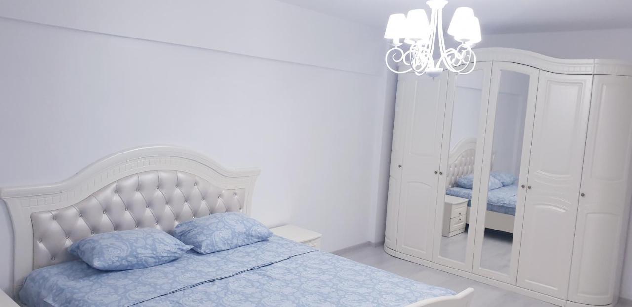 White Apartament,